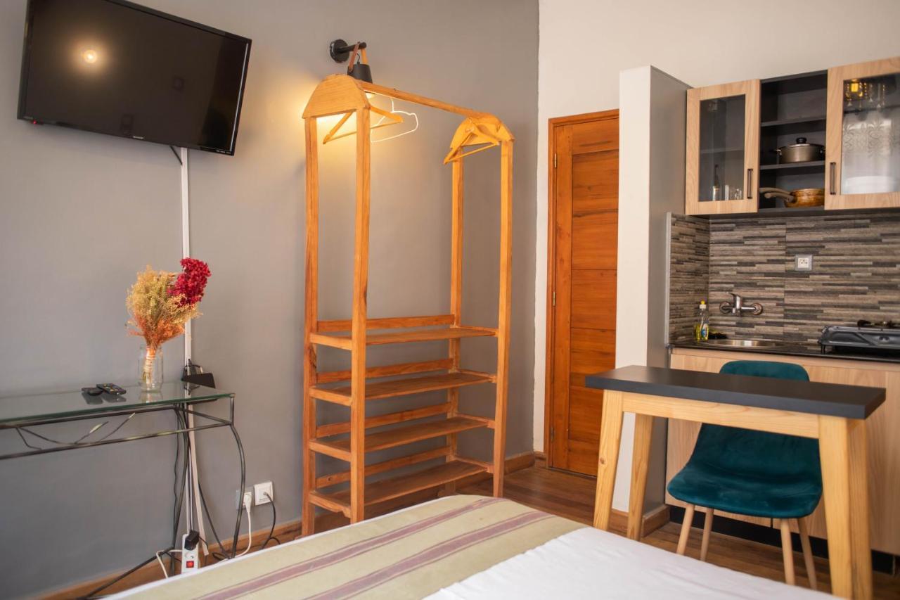 Hasambarana Apparthotel Антананариву Экстерьер фото